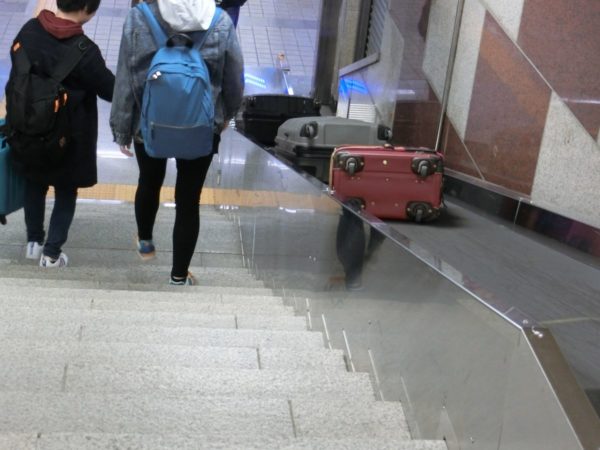 2017年ソウル駅地下連絡通路
