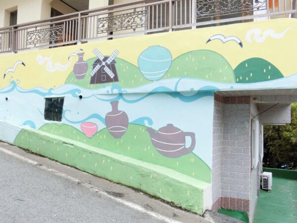 トジャンポ漁村体験村の壁画
