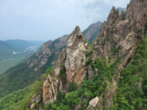 雪岳山の権金城から見た風景