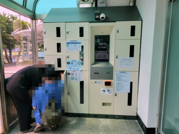 墨湖駅にあるコインロッカー