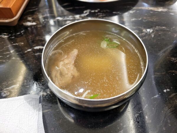 「陵洞ミナリ」の料理