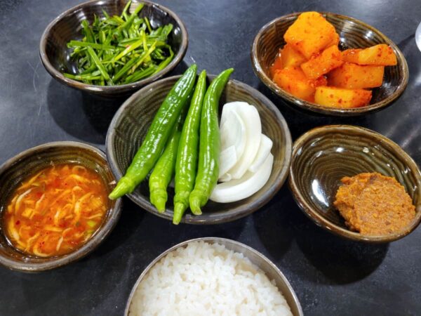 「農民白岩スンデ」の料理