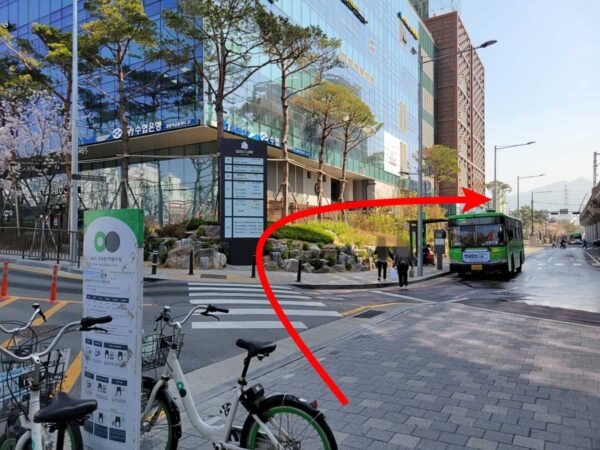 倉洞駅からハナロマート倉洞店へ行く途中の景色