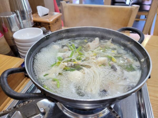 釜山の沙上にある「ヘドジアグチム」のアグタン