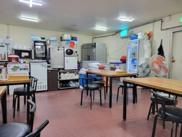 釜山にある「全州食堂」の店内