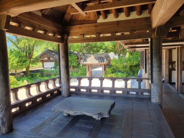 河東郡にある崔参判宅