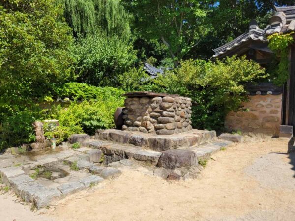 河東郡にある崔参判宅