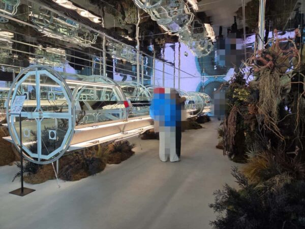 ブルーエレファント聖水フラッグシップストアの店内