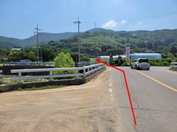 バス停「ウンチョン」からアホッ山の森への行き方