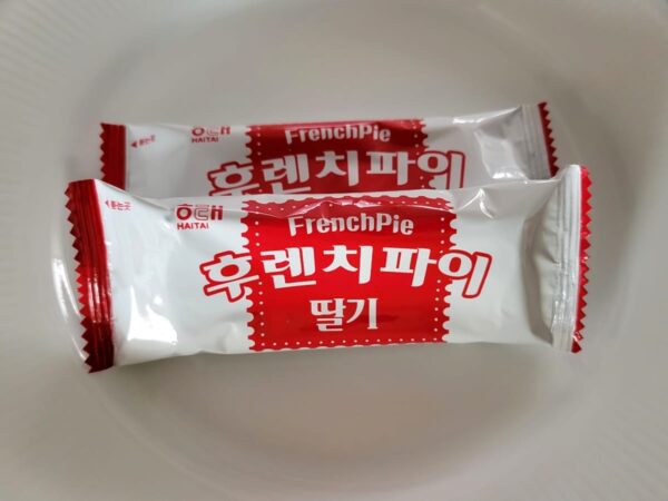 ヘテ製菓フレンチパイのイチゴ味の個包装
